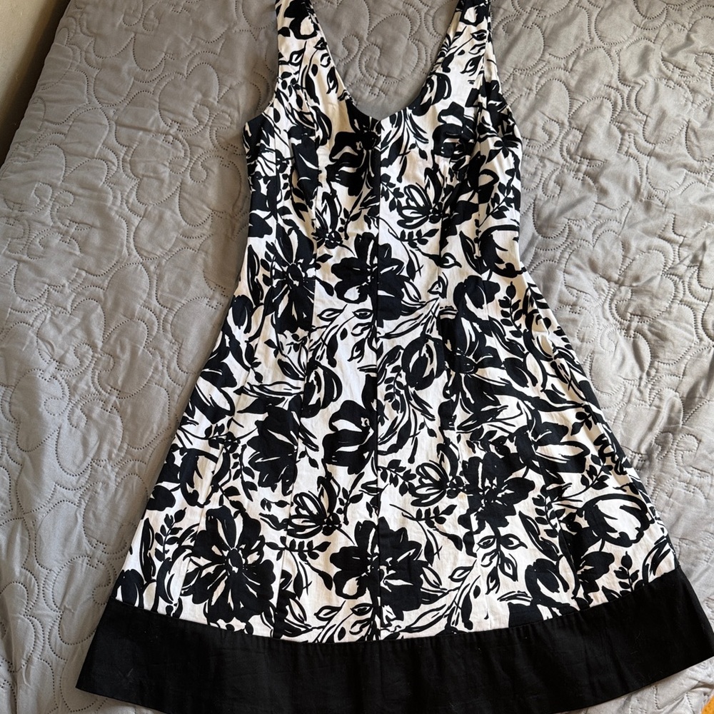 Chaps Black and White Floral Mini Dress